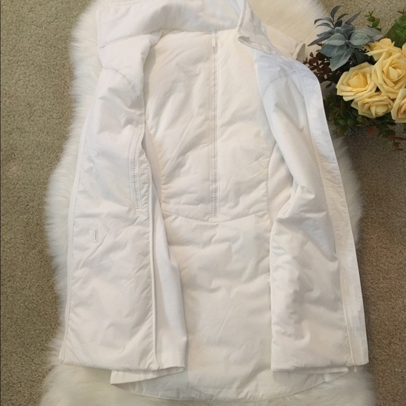 Lululemon white Vest - Picture 4 of 8